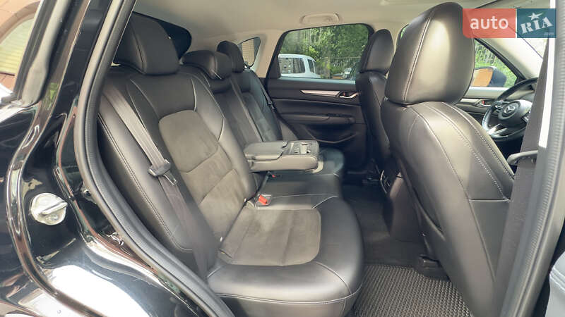Внедорожник / Кроссовер Mazda CX-5 2017 в Киеве