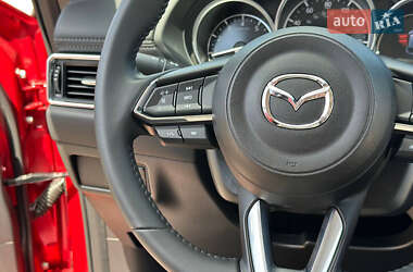 Внедорожник / Кроссовер Mazda CX-5 2023 в 