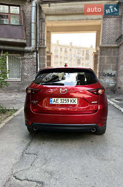 Внедорожник / Кроссовер Mazda CX-5 2017 в 