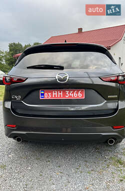 Внедорожник / Кроссовер Mazda CX-5 2024 в 
