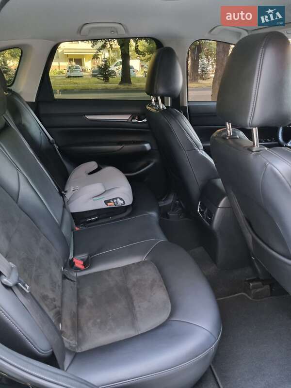 Внедорожник / Кроссовер Mazda CX-5 2018 в Ужгороде