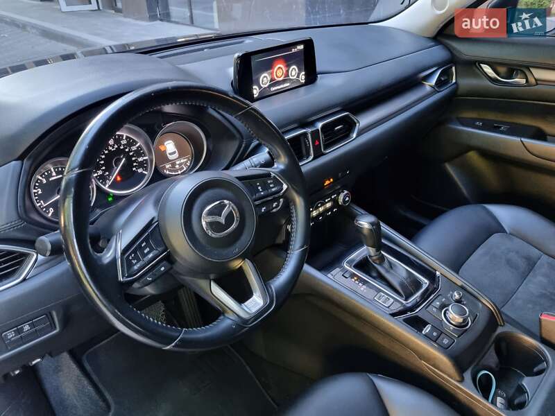 Внедорожник / Кроссовер Mazda CX-5 2018 в Ужгороде