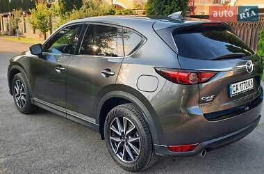 Внедорожник / Кроссовер Mazda CX-5 2017 в 