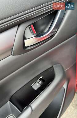Внедорожник / Кроссовер Mazda CX-5 2024 в 