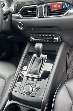 Внедорожник / Кроссовер Mazda CX-5 2024 в 