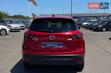Позашляховик / Кросовер Mazda CX-5 2015 в 