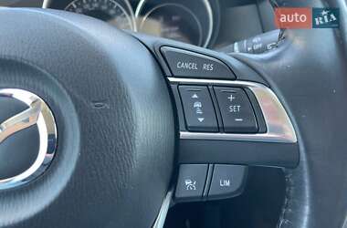 Позашляховик / Кросовер Mazda CX-5 2015 в 