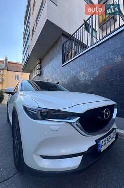 Внедорожник / Кроссовер Mazda CX-5 2017 в 