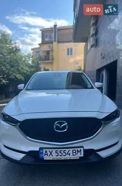 Внедорожник / Кроссовер Mazda CX-5 2017 в 
