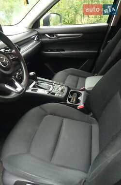 Внедорожник / Кроссовер Mazda CX-5 2017 в 