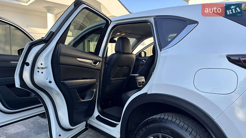 Позашляховик / Кросовер Mazda CX-5 2017 в Івано-Франківську