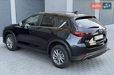 Внедорожник / Кроссовер Mazda CX-5 2023 в 