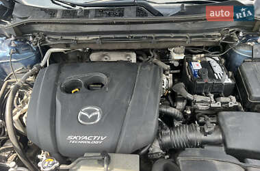 Внедорожник / Кроссовер Mazda CX-5 2018 в 
