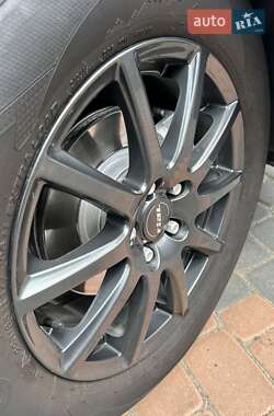 Внедорожник / Кроссовер Mazda CX-5 2014 в 