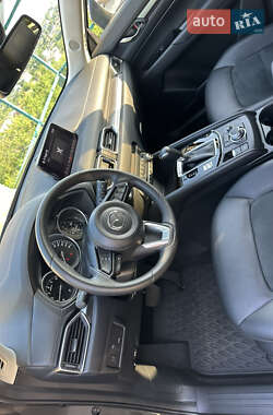 Позашляховик / Кросовер Mazda CX-5 2023 в 