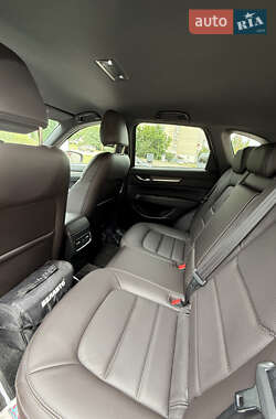 Внедорожник / Кроссовер Mazda CX-5 2020 в 