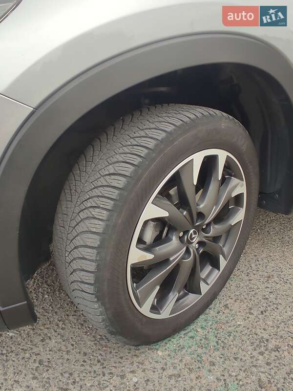 Внедорожник / Кроссовер Mazda CX-5 2016 в Сторожинце
