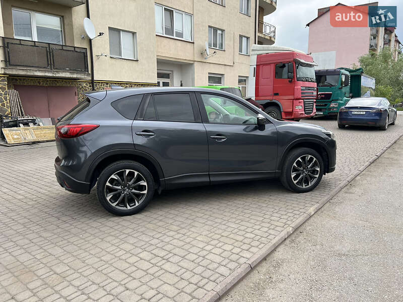 Внедорожник / Кроссовер Mazda CX-5 2016 в Самборе