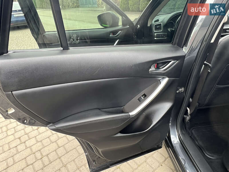 Внедорожник / Кроссовер Mazda CX-5 2016 в Самборе