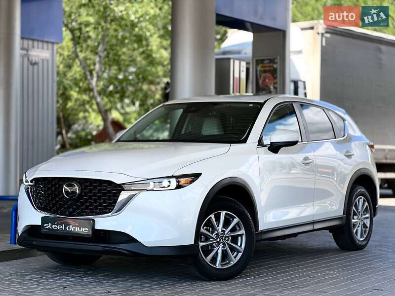 Внедорожник / Кроссовер Mazda CX-5 2023 в 