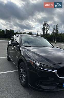Внедорожник / Кроссовер Mazda CX-5 2017 в 