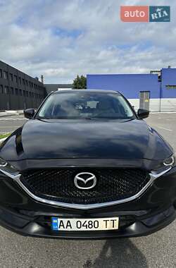 Внедорожник / Кроссовер Mazda CX-5 2017 в 