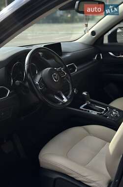 Внедорожник / Кроссовер Mazda CX-5 2017 в 
