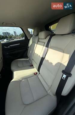 Внедорожник / Кроссовер Mazda CX-5 2017 в 