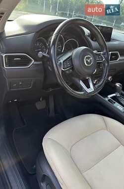 Внедорожник / Кроссовер Mazda CX-5 2017 в 