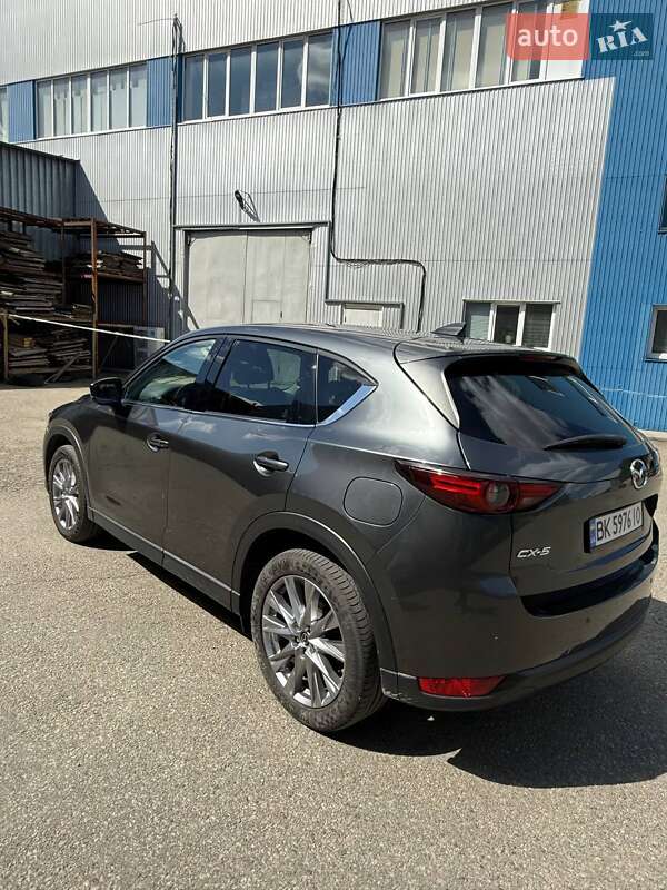 Внедорожник / Кроссовер Mazda CX-5 2019 в Киеве