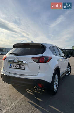 Позашляховик / Кросовер Mazda CX-5 2013 в 