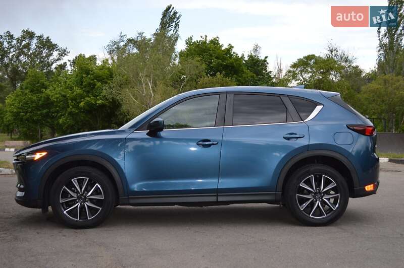 Внедорожник / Кроссовер Mazda CX-5 2018 в 