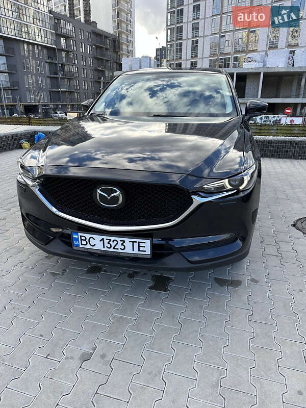 Позашляховик / Кросовер Mazda CX-5 2017 в Львові