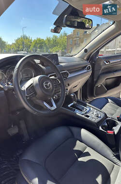 Внедорожник / Кроссовер Mazda CX-5 2017 в 