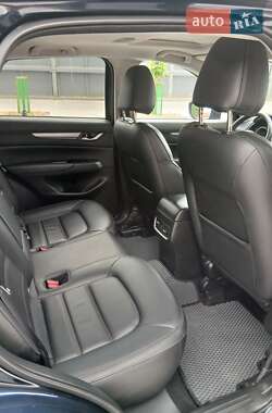 Внедорожник / Кроссовер Mazda CX-5 2023 в 