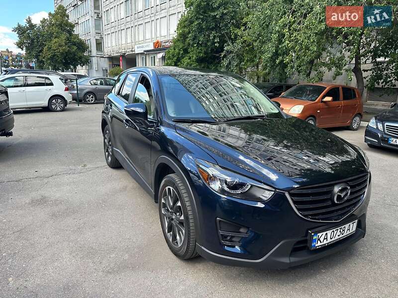 Внедорожник / Кроссовер Mazda CX-5 2015 в 