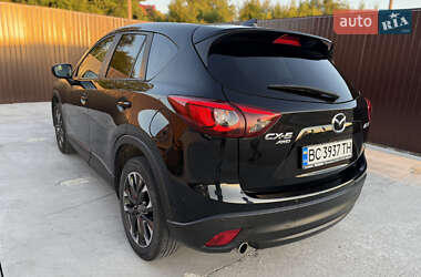 Внедорожник / Кроссовер Mazda CX-5 2016 в 