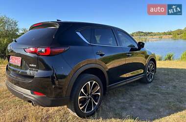 Позашляховик / Кросовер Mazda CX-5 2023 в 