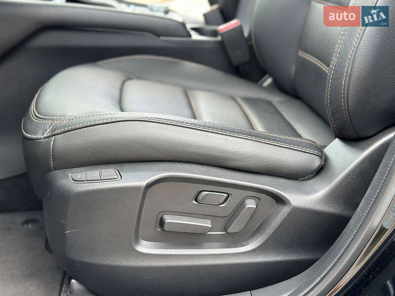 Позашляховик / Кросовер Mazda CX-5 2023 в Дніпрі