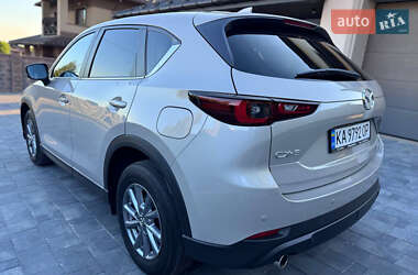 Позашляховик / Кросовер Mazda CX-5 2024 в 