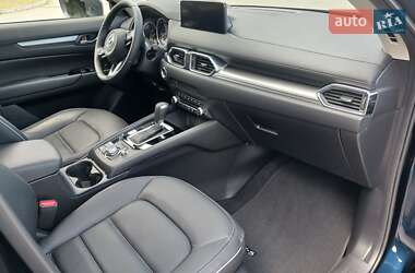 Внедорожник / Кроссовер Mazda CX-5 2024 в 
