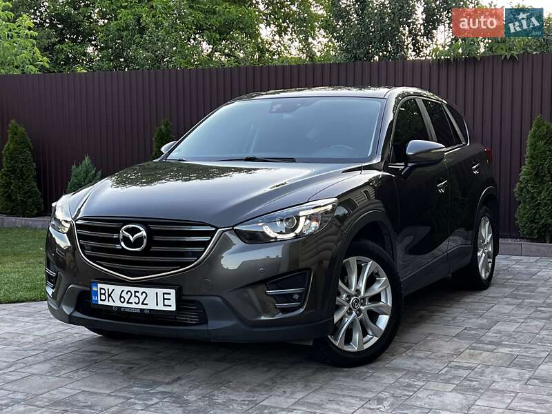 Внедорожник / Кроссовер Mazda CX-5 2016 в 