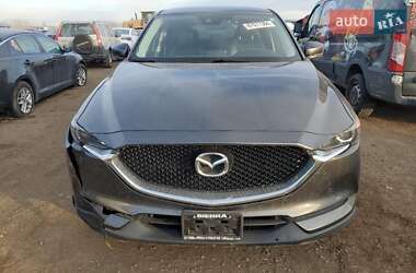 Внедорожник / Кроссовер Mazda CX-5 2017 в 