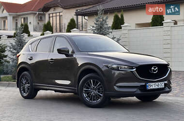 Внедорожник / Кроссовер Mazda CX-5 2020 в 