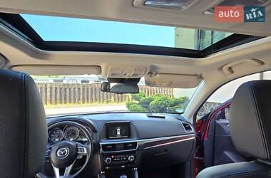 Позашляховик / Кросовер Mazda CX-5 2015 в 