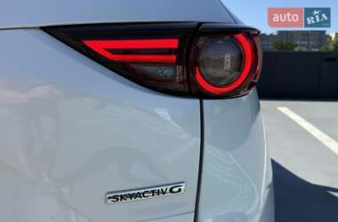 Внедорожник / Кроссовер Mazda CX-5 2020 в 