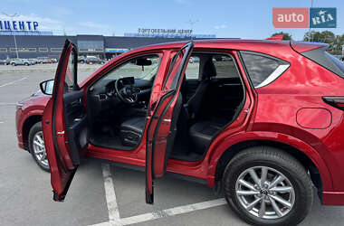 Внедорожник / Кроссовер Mazda CX-5 2024 в 