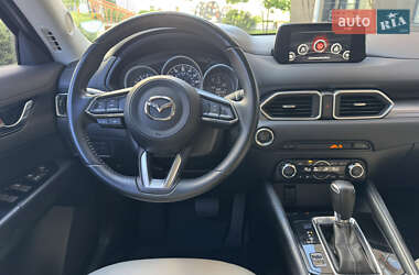 Внедорожник / Кроссовер Mazda CX-5 2017 в 