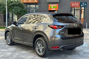 Внедорожник / Кроссовер Mazda CX-5 2017 в 