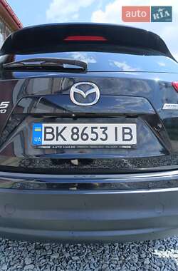 Внедорожник / Кроссовер Mazda CX-5 2012 в 